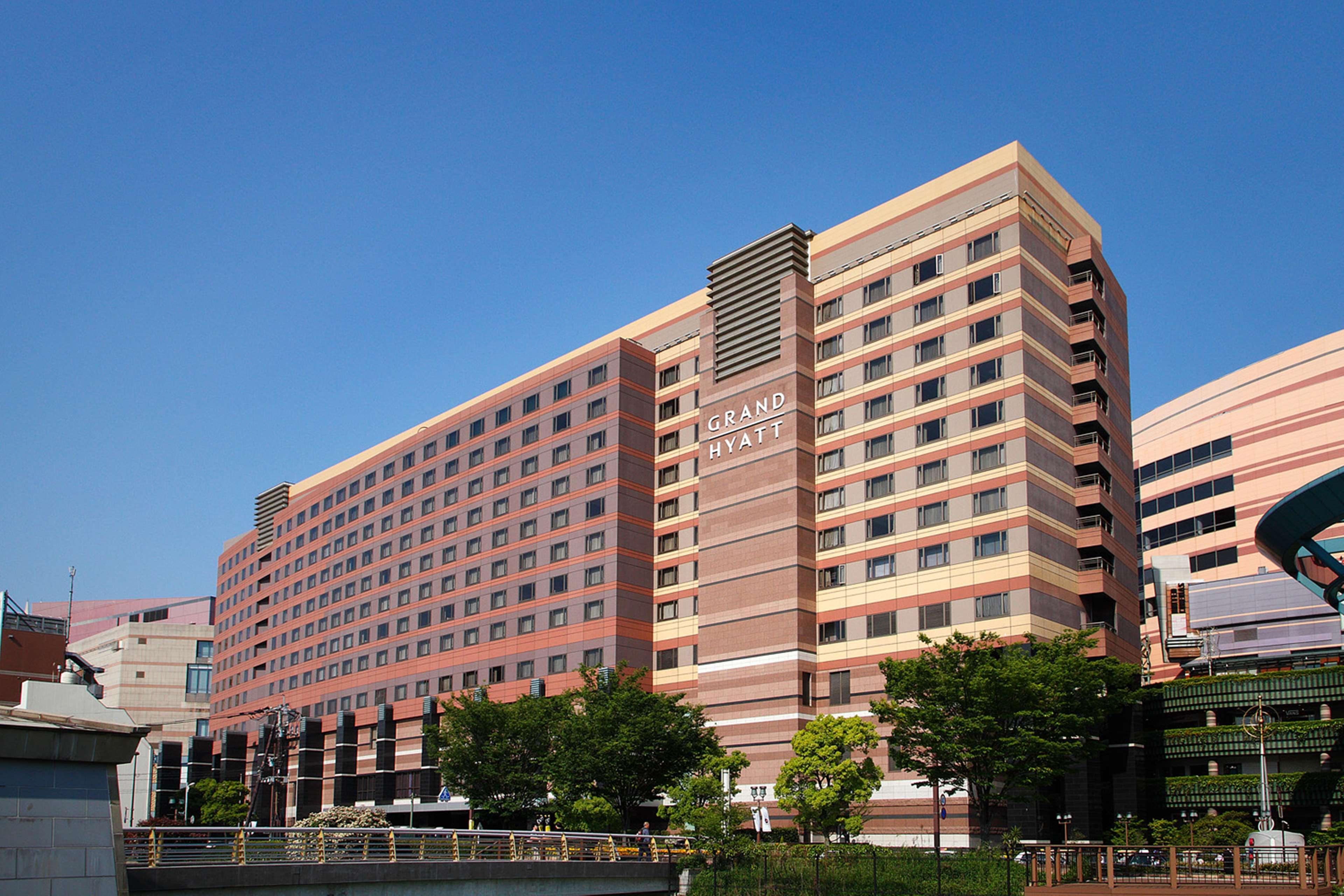 Grand Hyatt Fukuoka Hotel Фукуока Екстериор снимка